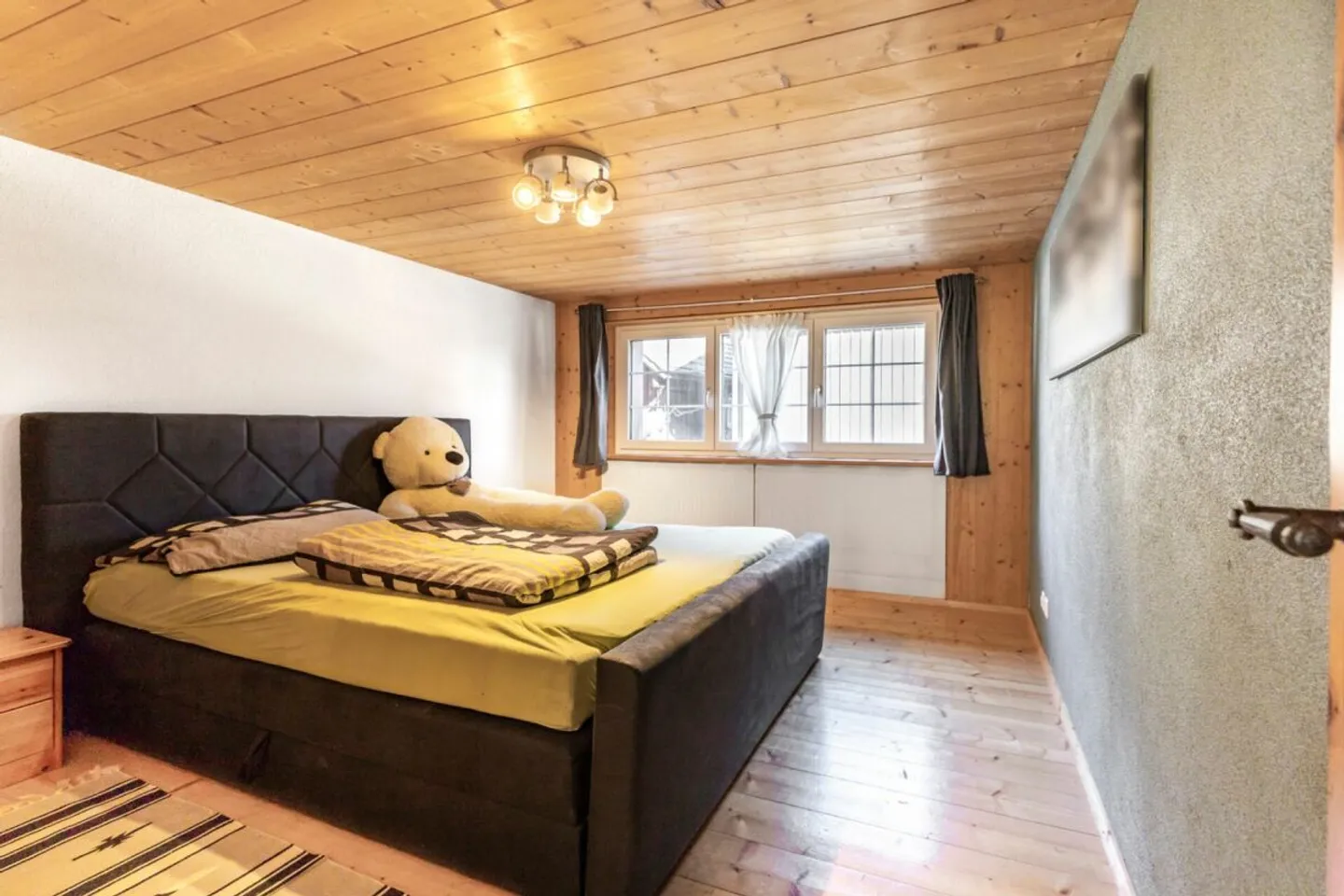 Modernes 8 Zimmer Haus in Rüthi - Foto 12 von 13