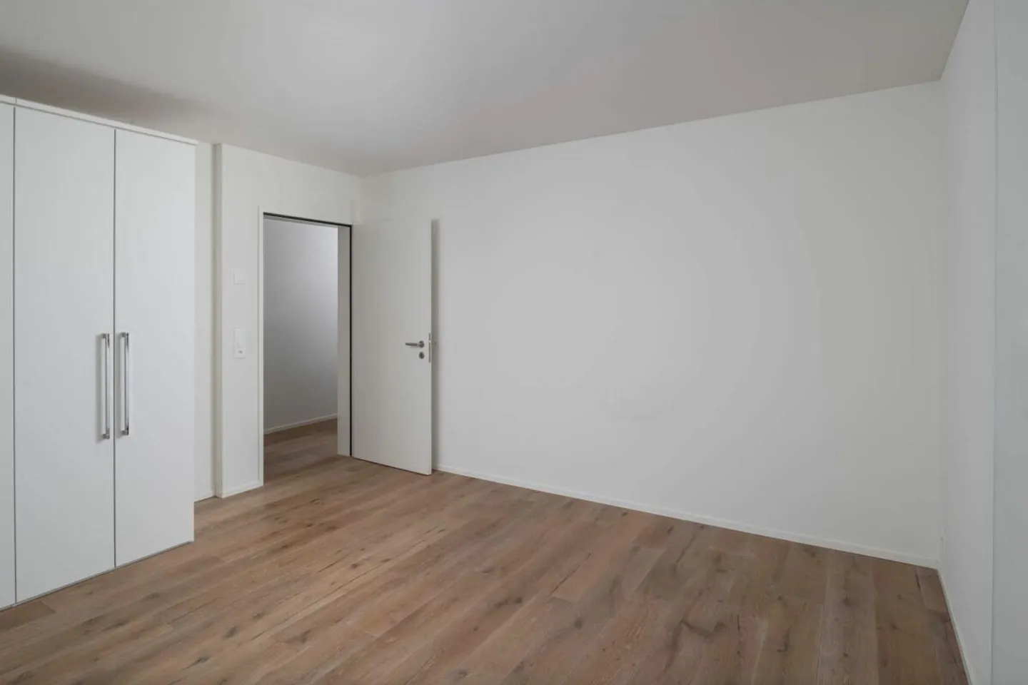 Living at the edge of the forest with a view and evening sun - Photo 6 of 12