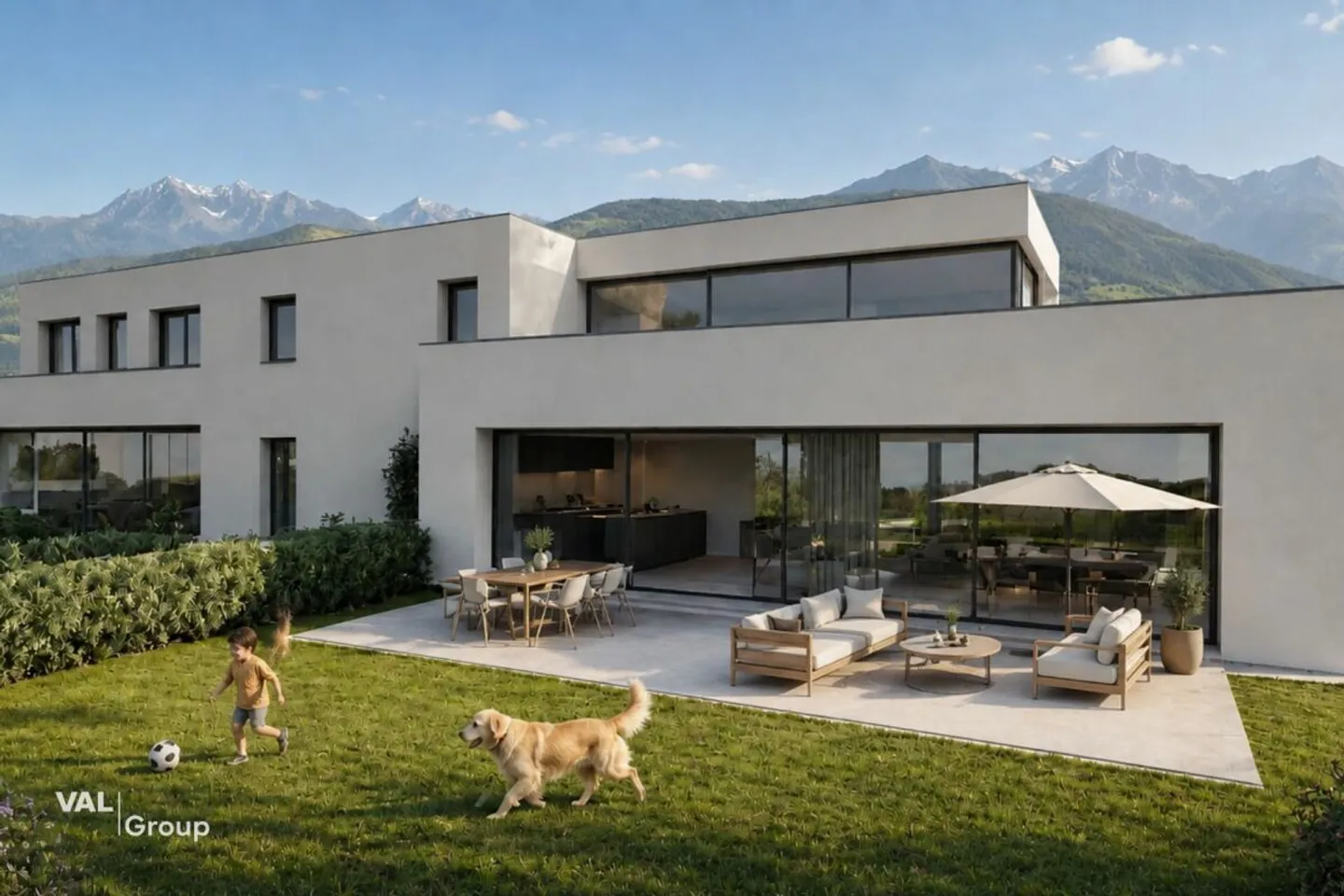 Charming living space with a nice garden exterior - Photo 1 of 5