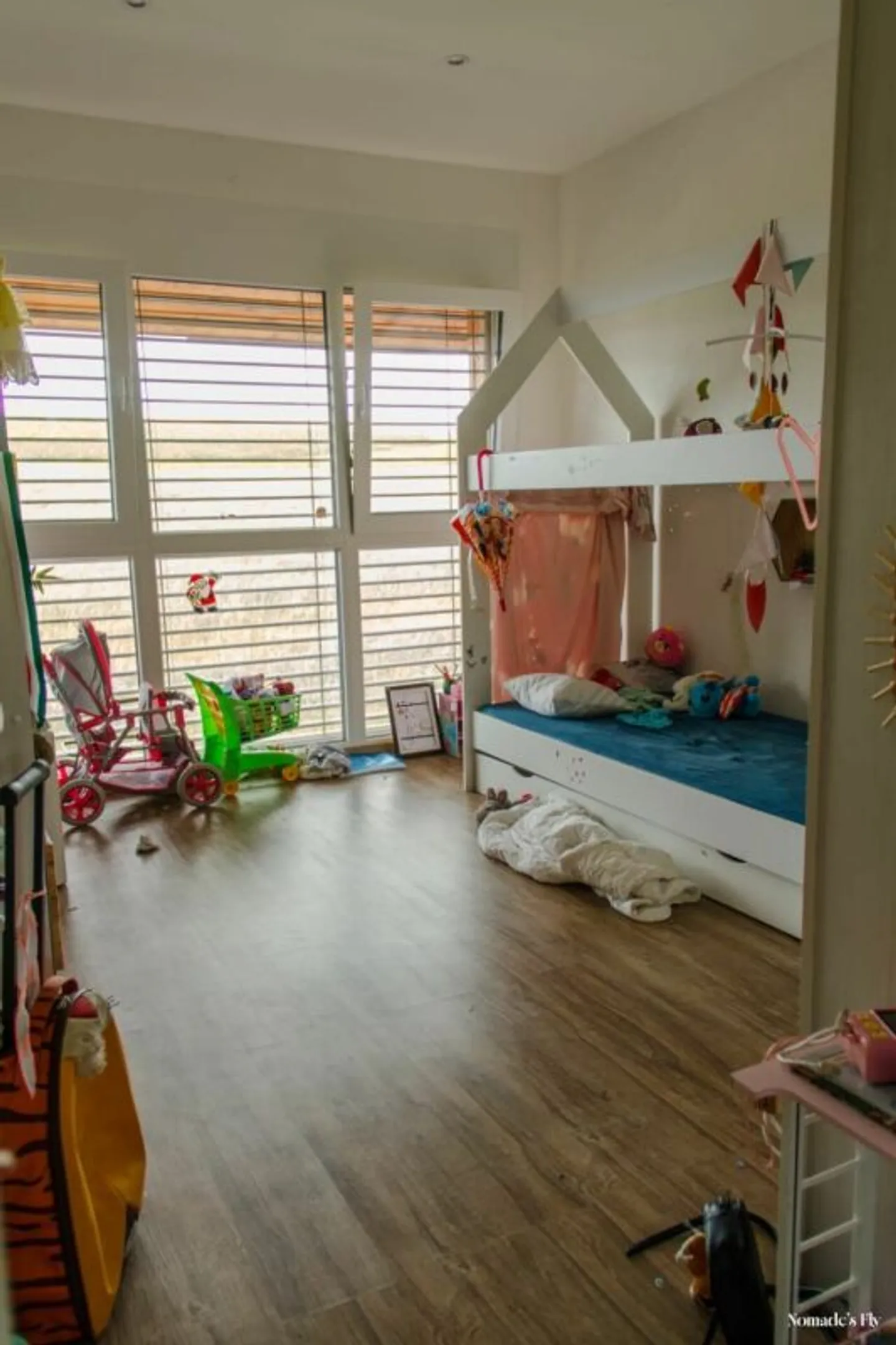 Edificio di due appartamenti - Foto 9 di 13