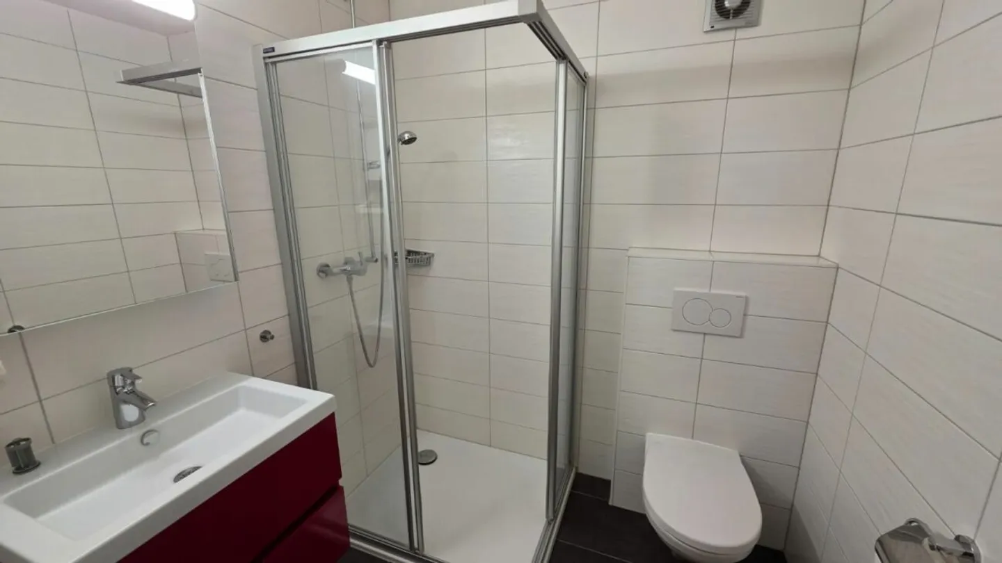 Erdgeschosswohnung mit großem Garten - Foto 9 von 10