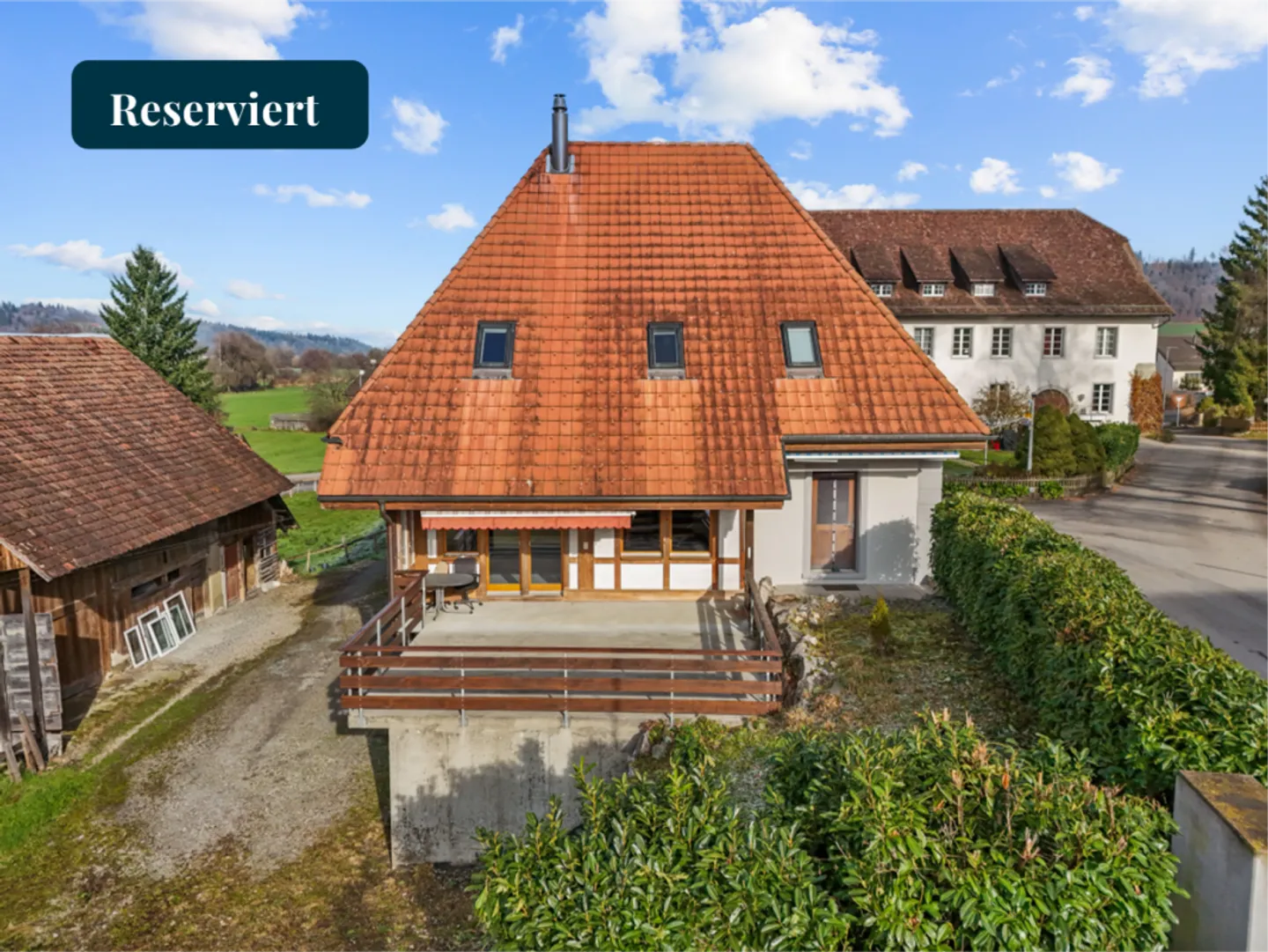 Casa bifamiliare / casa unifamiliare con appartamento indipendente - Foto 1 di 13