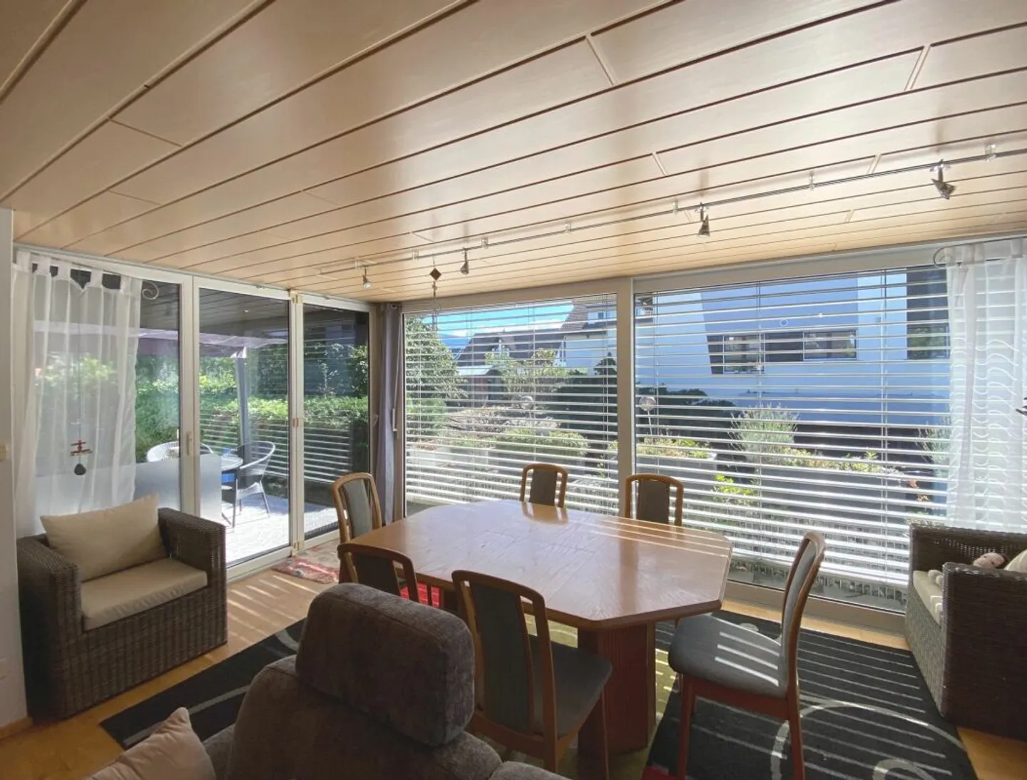 Spacious Family Home with Business Potential - Photo 6 of 13