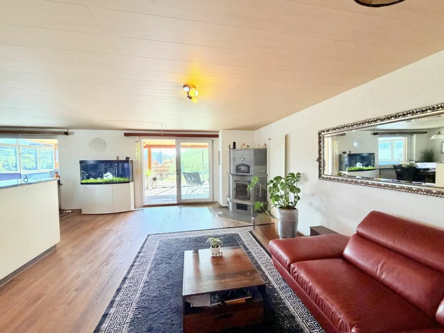 Charmantes Einfamilienhaus mit Garten - Foto 6 von 13