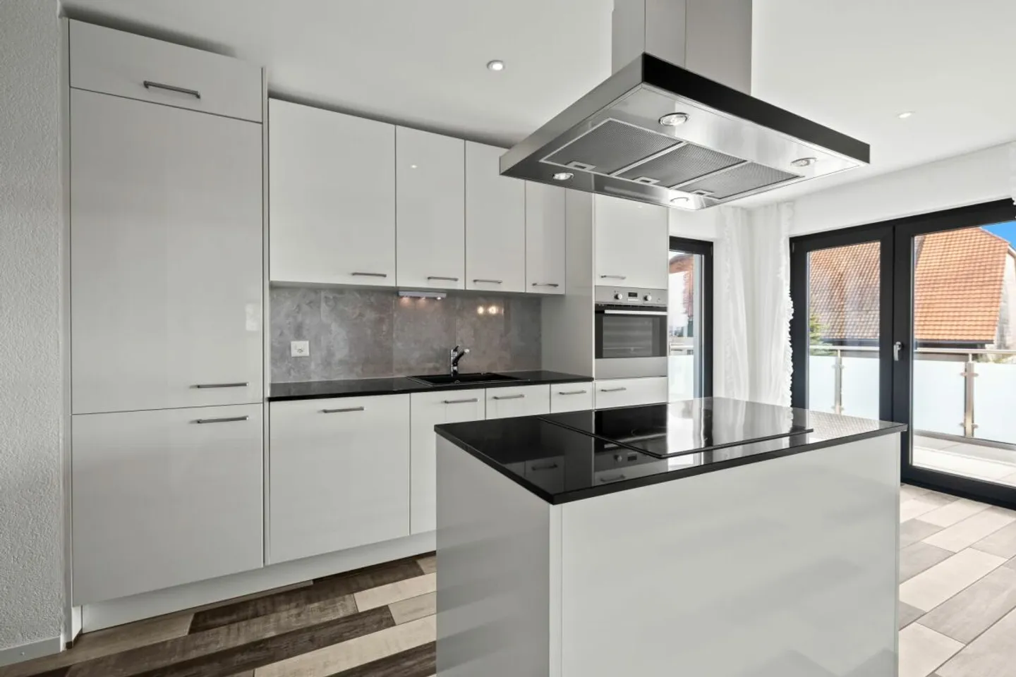 Sunny 3.5-room apartment in a central location - Photo 6 of 13