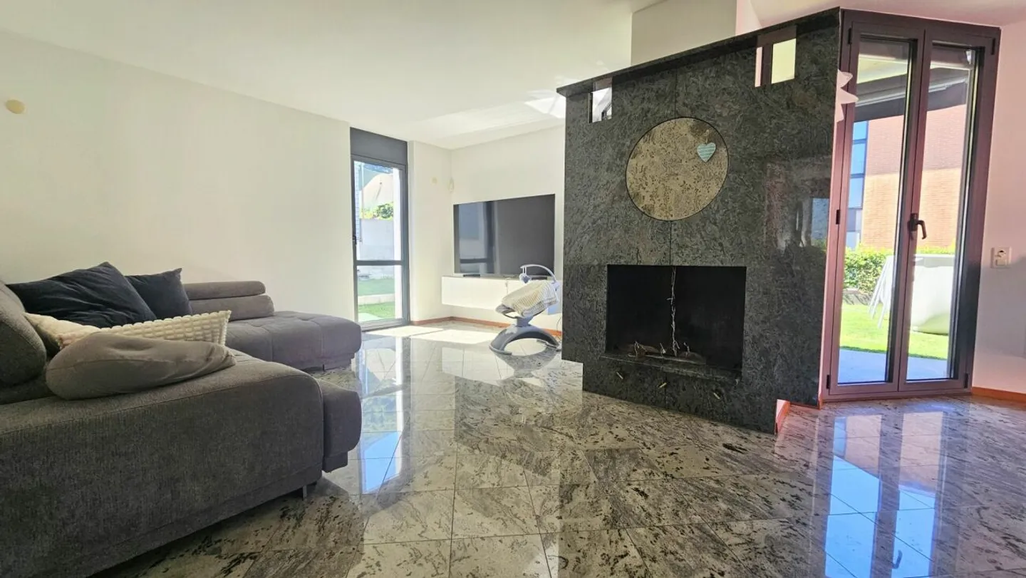 VILLA IN BEAUTIFUL LOCATION IN ARBEDO - Photo 7 of 13