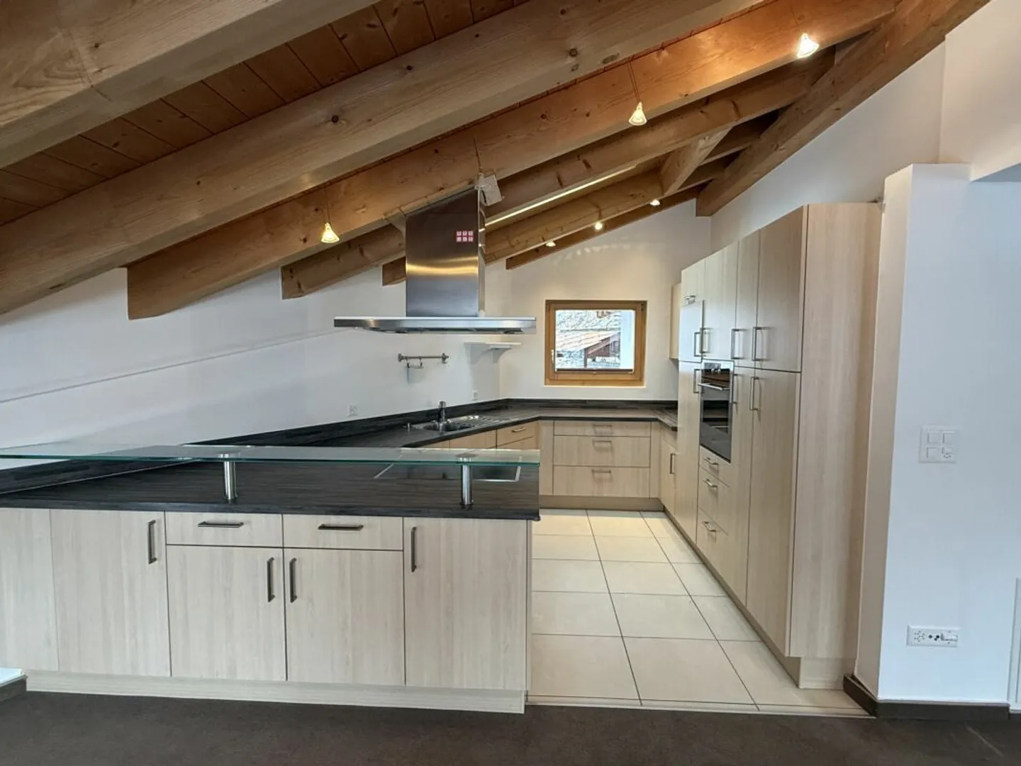 Votre paradis personnel à Zermatt - Appartement de 3.5 pièces avec vue de rêve et studio - résidence secondaire - Photo 11 sur 13