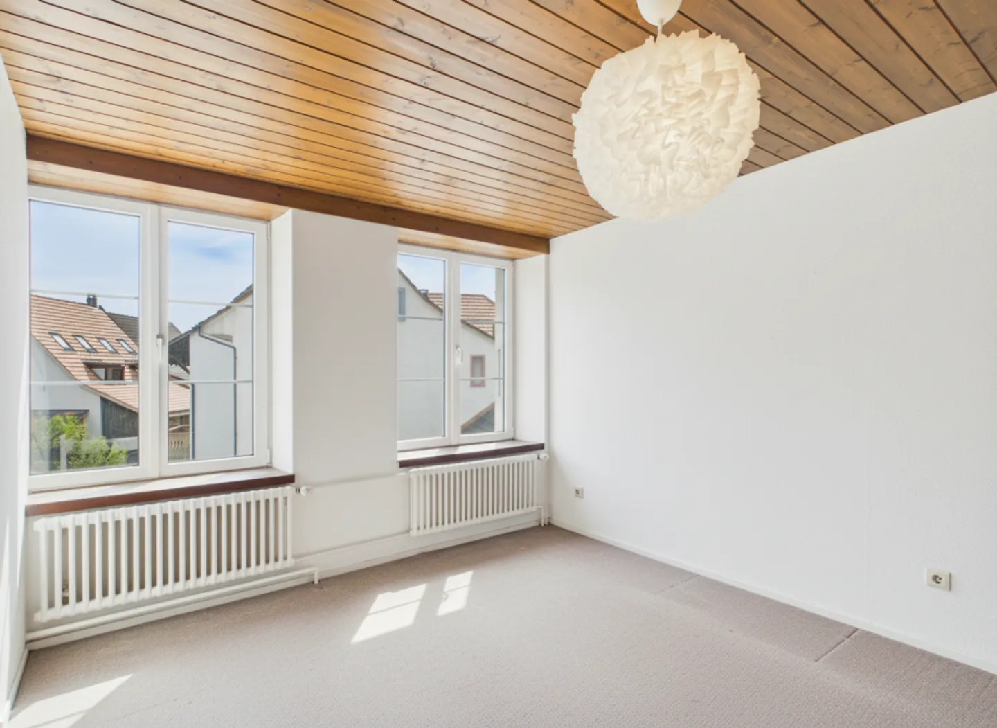 Charming farmhouse in the heart of the village - Photo 7 of 13