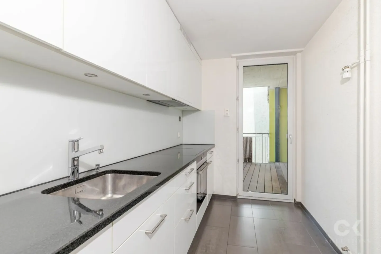 3-Room Gem with Investment Potential - Photo 7 of 12