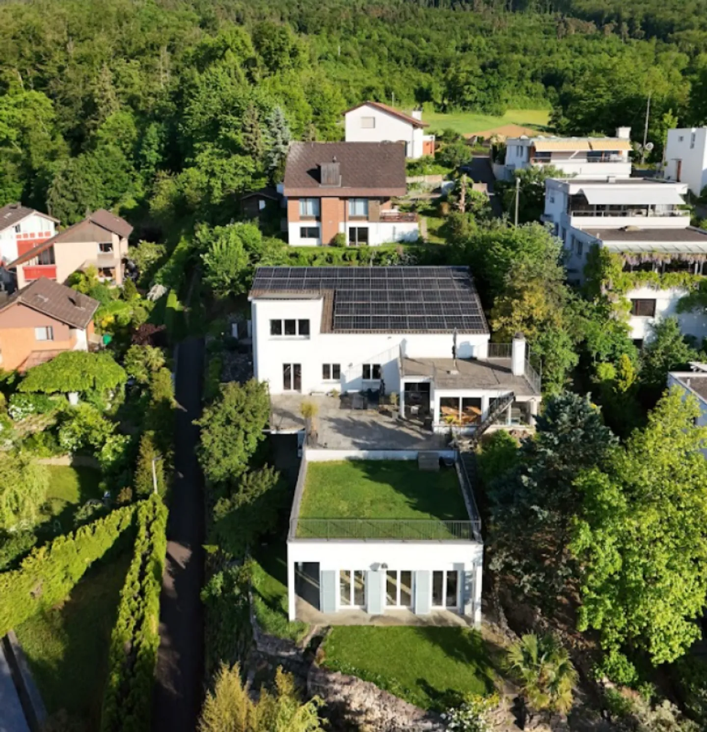 Luxury Living in a Villa with Private Spa and Breathtaking Views - Photo 1 of 12