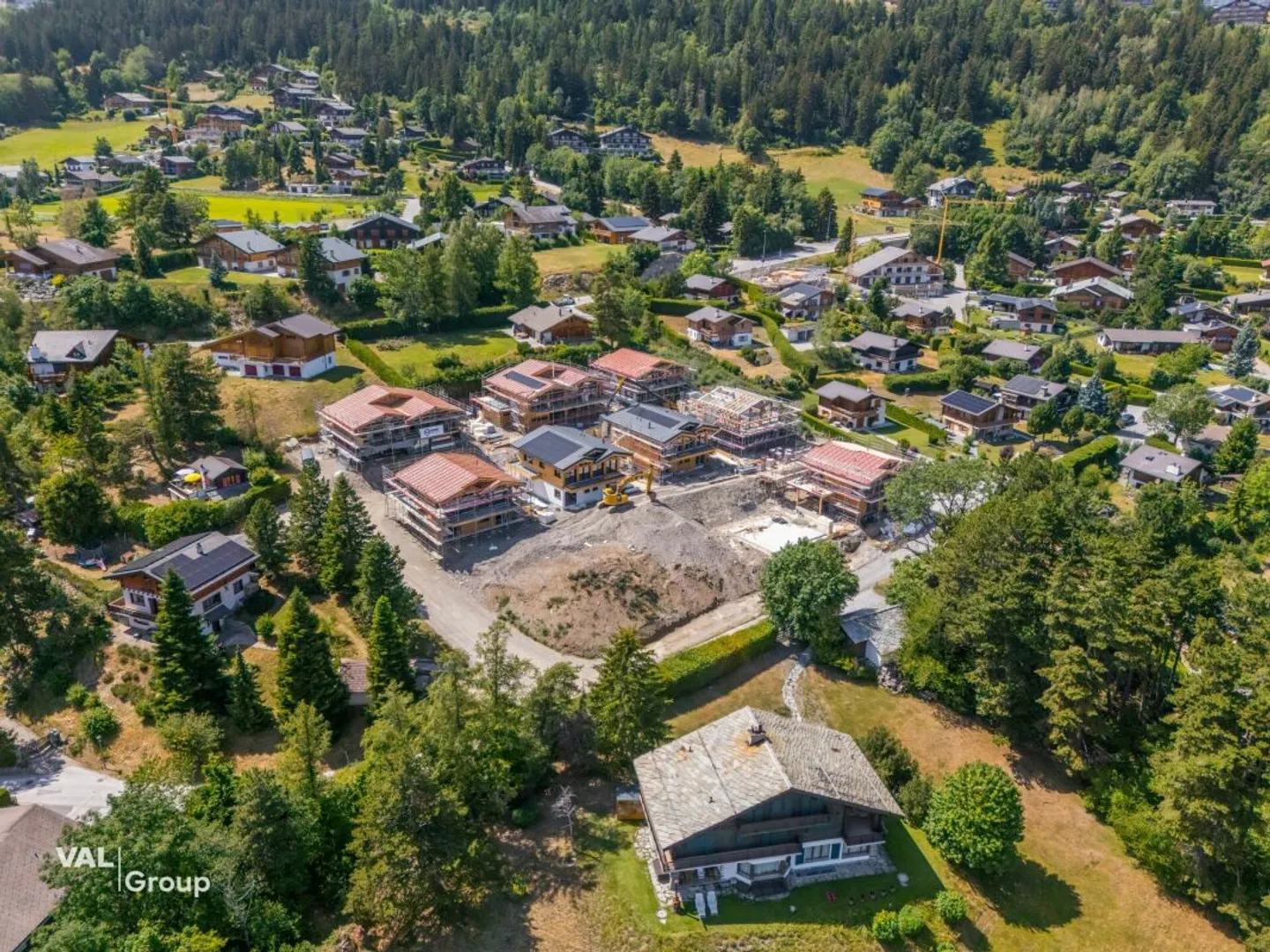 Exklusive Chalets in Crans-Montana - Foto 11 von 13