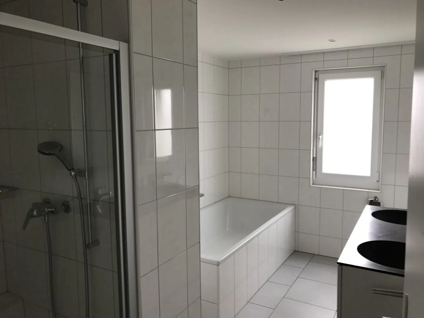 Appartamento moderno di 5,5 stanze in una posizione comoda - Foto 7 di 8