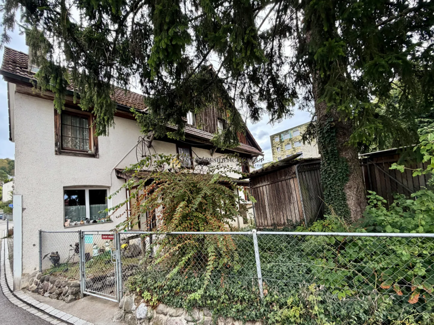 Einzigartige Investitionschance an bester Lage: 10-Zimmer-Bauernhaus - Photo 6 sur 7
