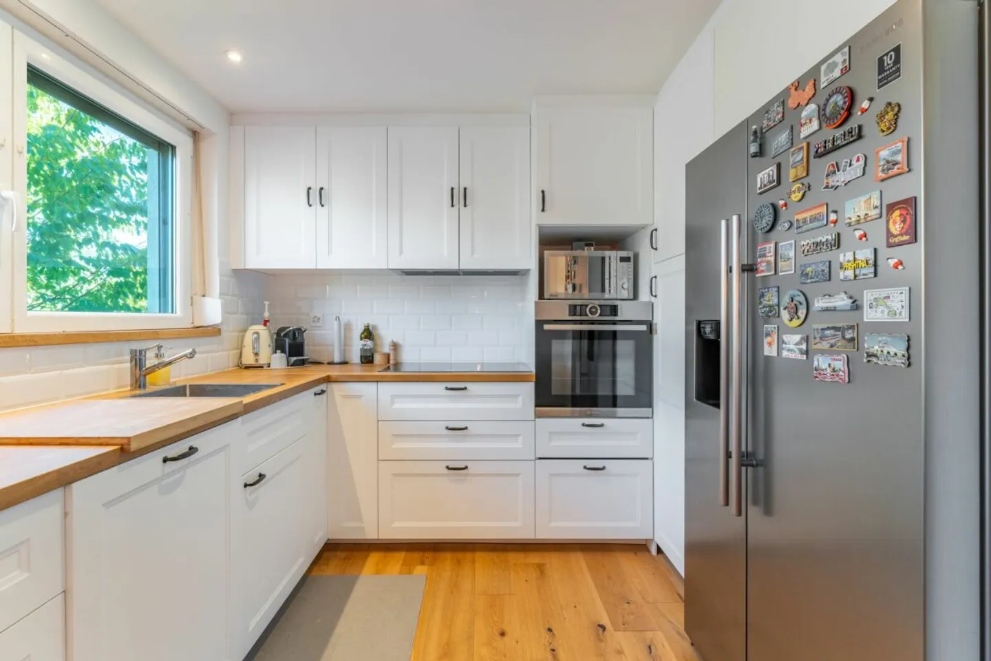 Schön renovierte 3.5 Zimmer Wohnung - ideal für Singles, Paare & Pendler - Foto 3 von 8