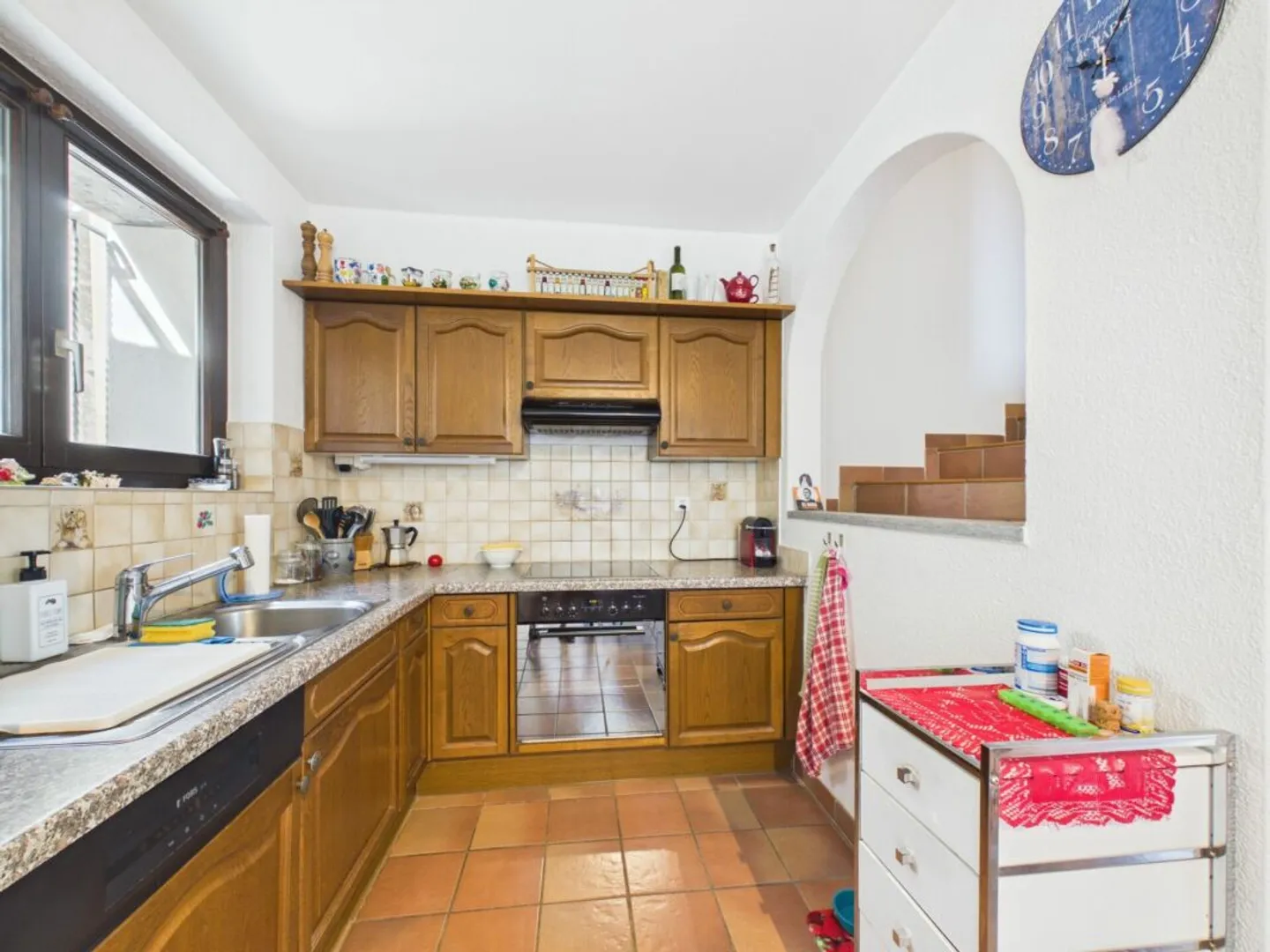 A small Ticinese gem in stone with private garden - Photo 7 of 13