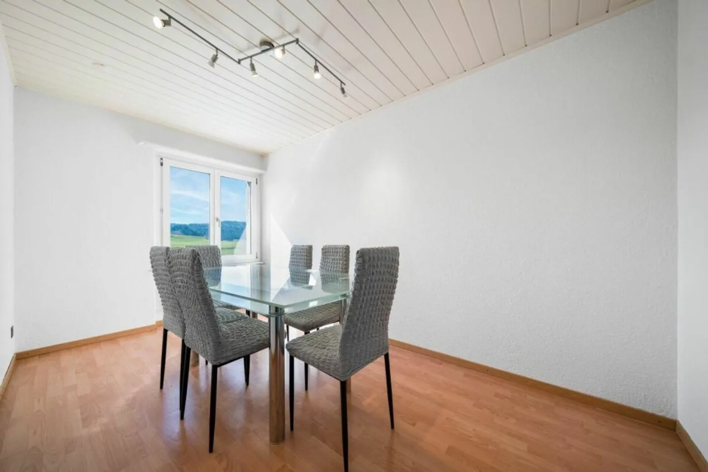 Zentrale 4.5 Zimmer-Wohnung - Foto 4 von 11