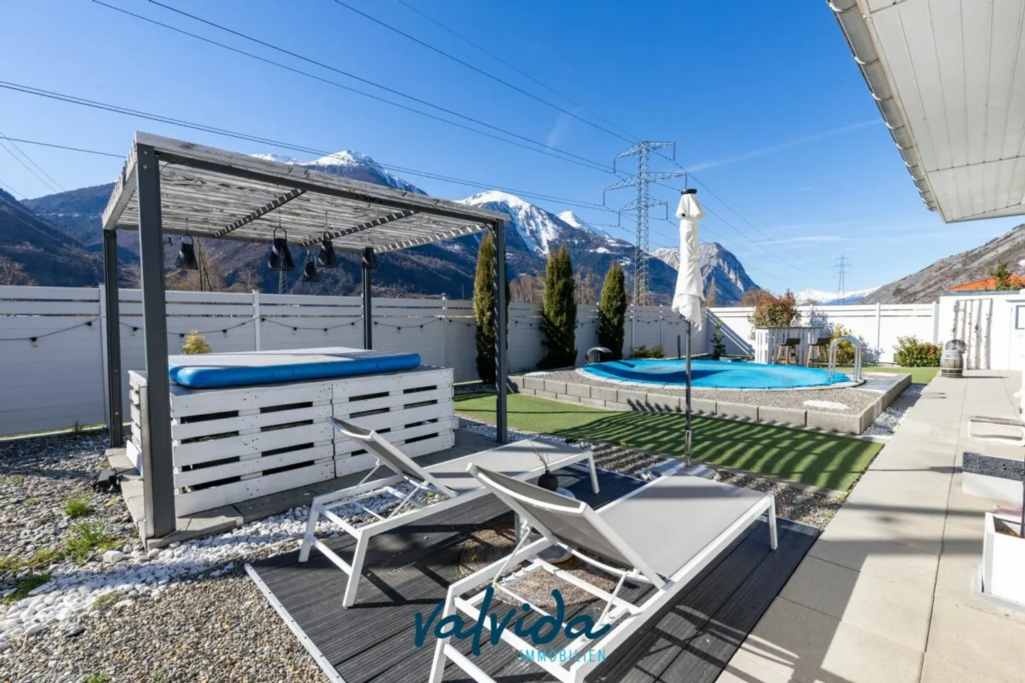 Maison individuelle comme neuve dans un endroit ensoleillé et calme à Niedergampel - Photo 13 sur 13