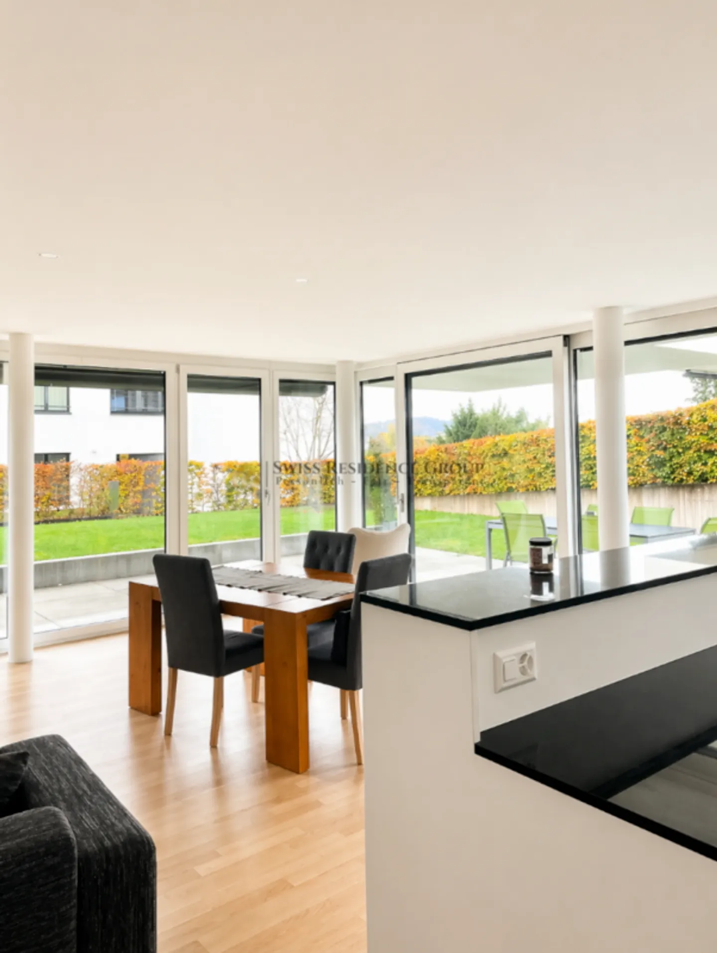 Modern 3.5 room apartment in Zollikon awaits you! - Photo 7 of 13