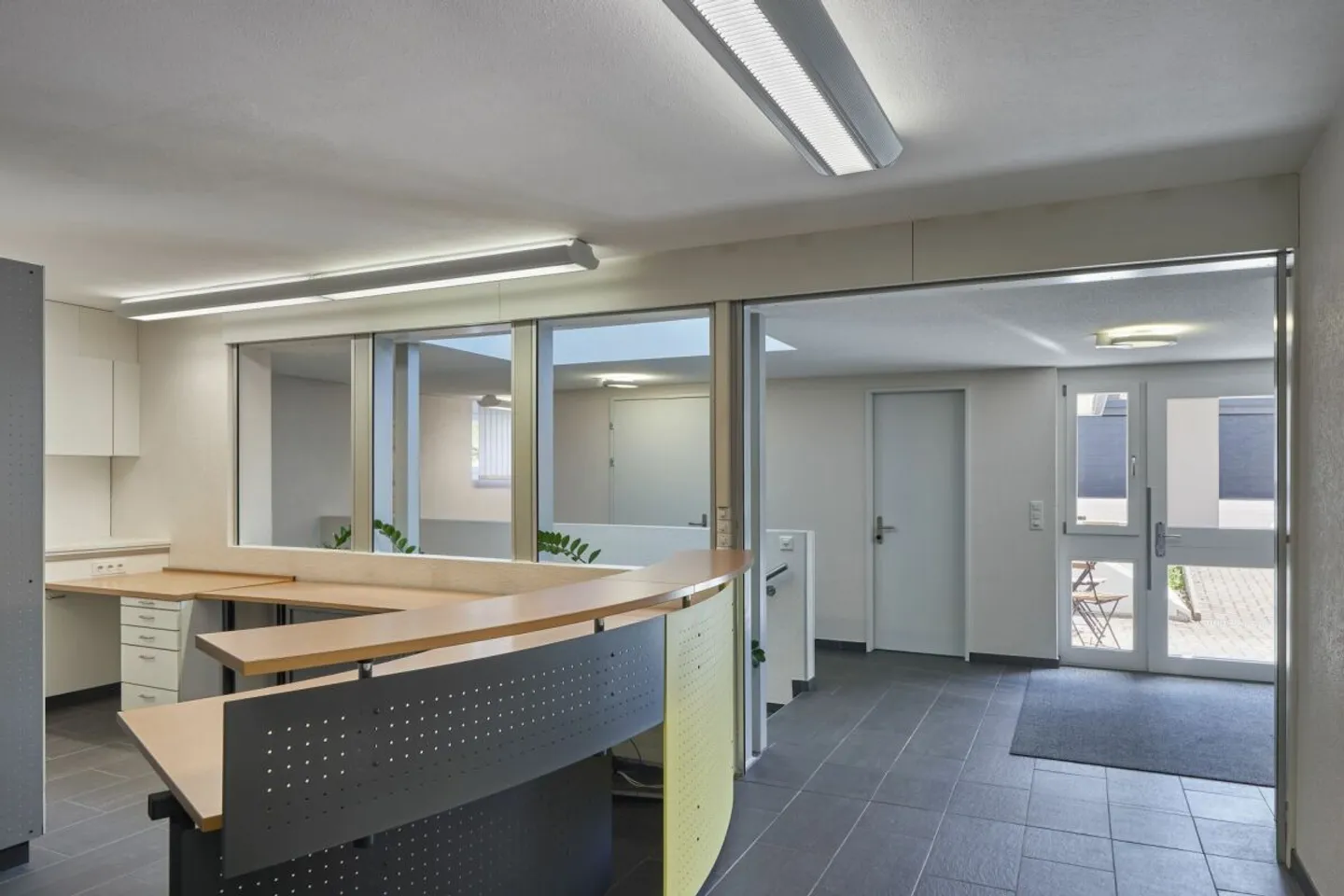 Living & Working Combined - Space for Life, Work, and Visions - Photo 8 of 12
