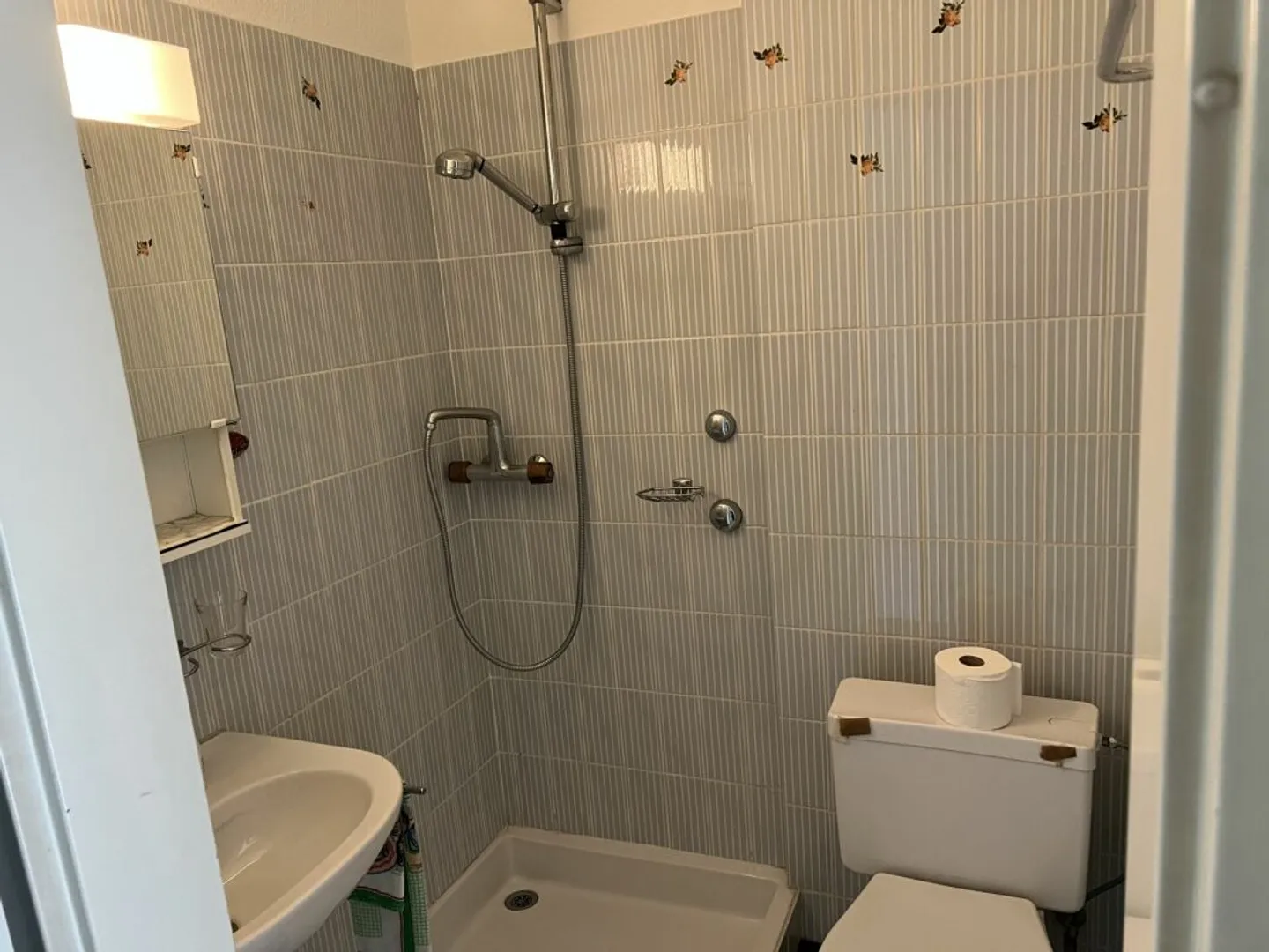 Studio with Bathroom - limited until 30.09.2026 - Photo 4 of 4