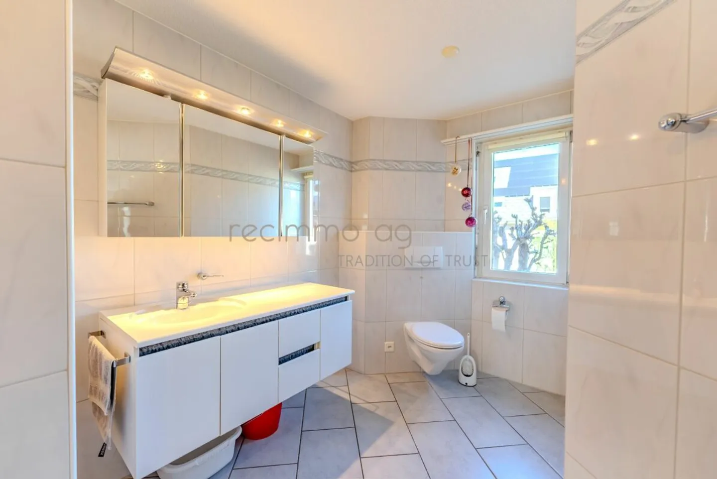 Exclusive 4.5-room garden apartment with spacious outdoor area - Photo 6 of 13