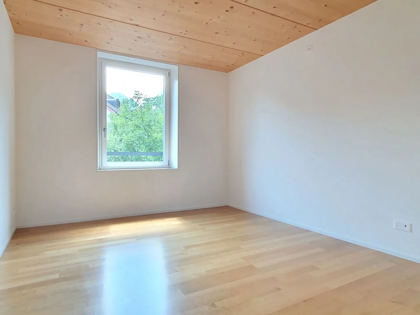 Moderno appartamento di 2,5 stanze con bel balcone in un alloggio assistito - Foto 5 di 9