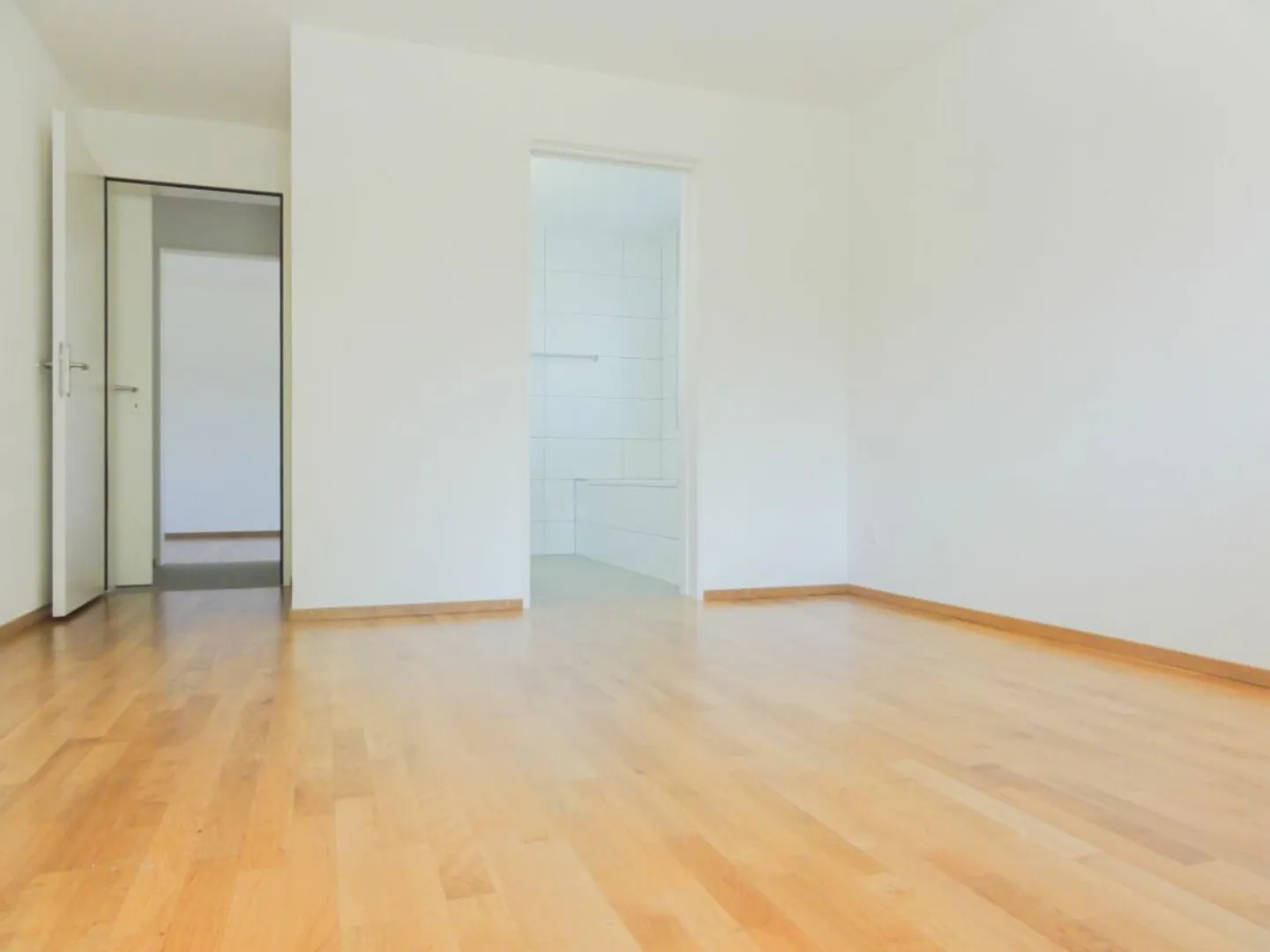 Attractive 4.5-room apartment in a natural and quiet location - Photo 5 of 7