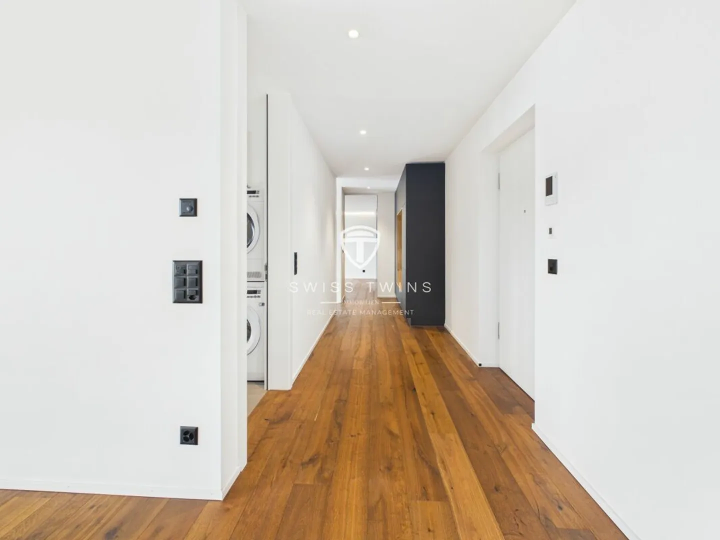 Appartamento di lusso con 3,5 stanze e terrazza privata di 132 m² con vista mozzafiato su Pilatus e Rigi - Foto 7 di 13