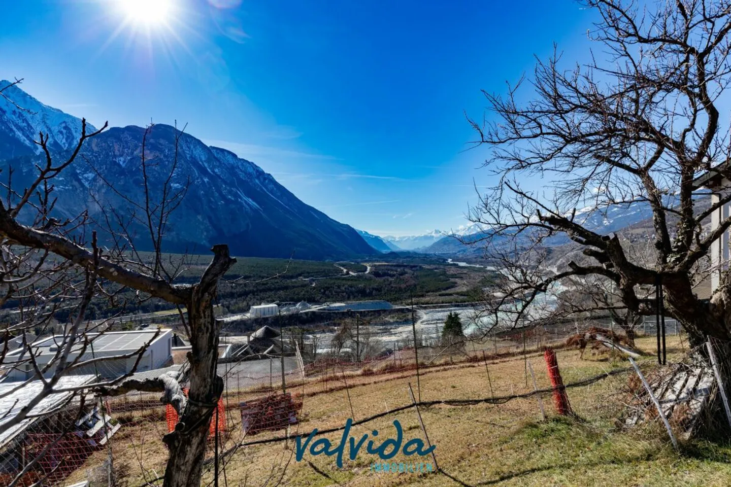 Loge over Leuk City - 5.5 rooms with spectacular distant view - Photo 13 of 13