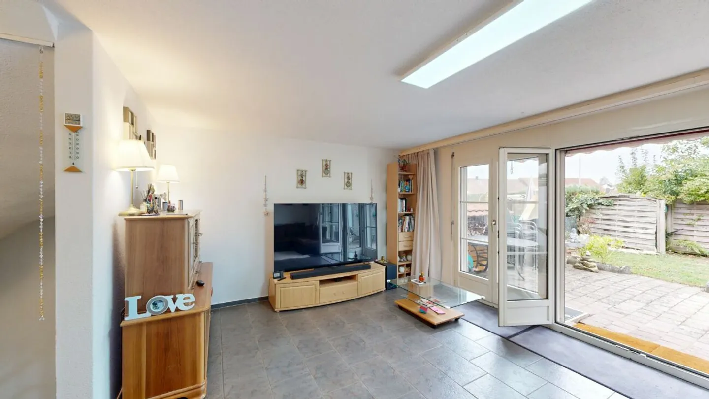 Plenty of Space for Your Living Dreams - Row House in Tegerfelden - Photo 2 of 13