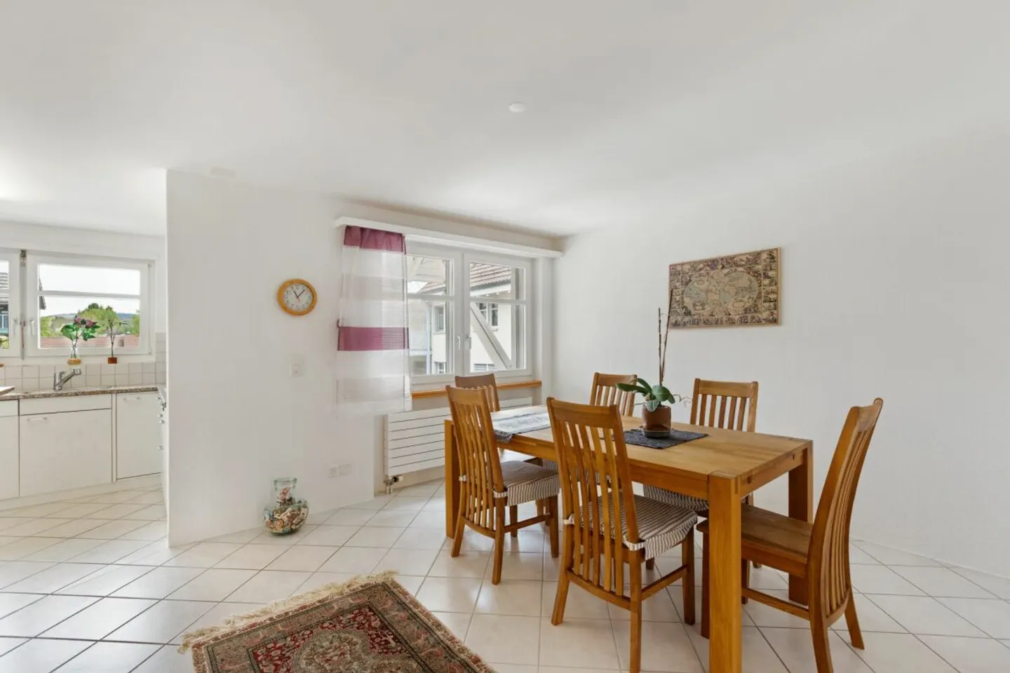 Appartement 3.5 pièces bien entretenu avec balcon ensoleillé et vue sur la verdure - Photo 5 sur 13