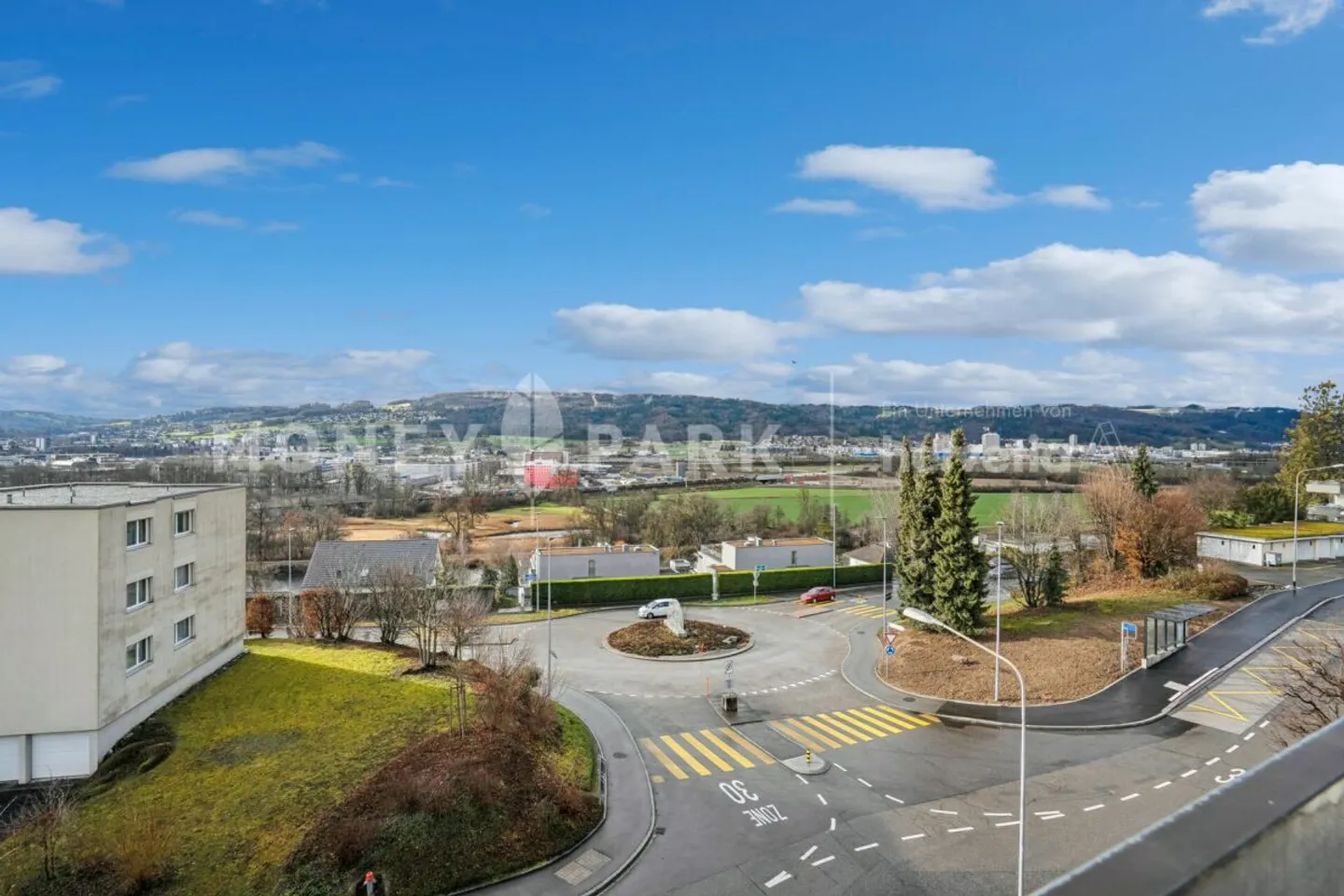 Helle 4-Zimmer-Wohnung mit Weitsicht und sonnigem Balkon - Foto 11 von 13