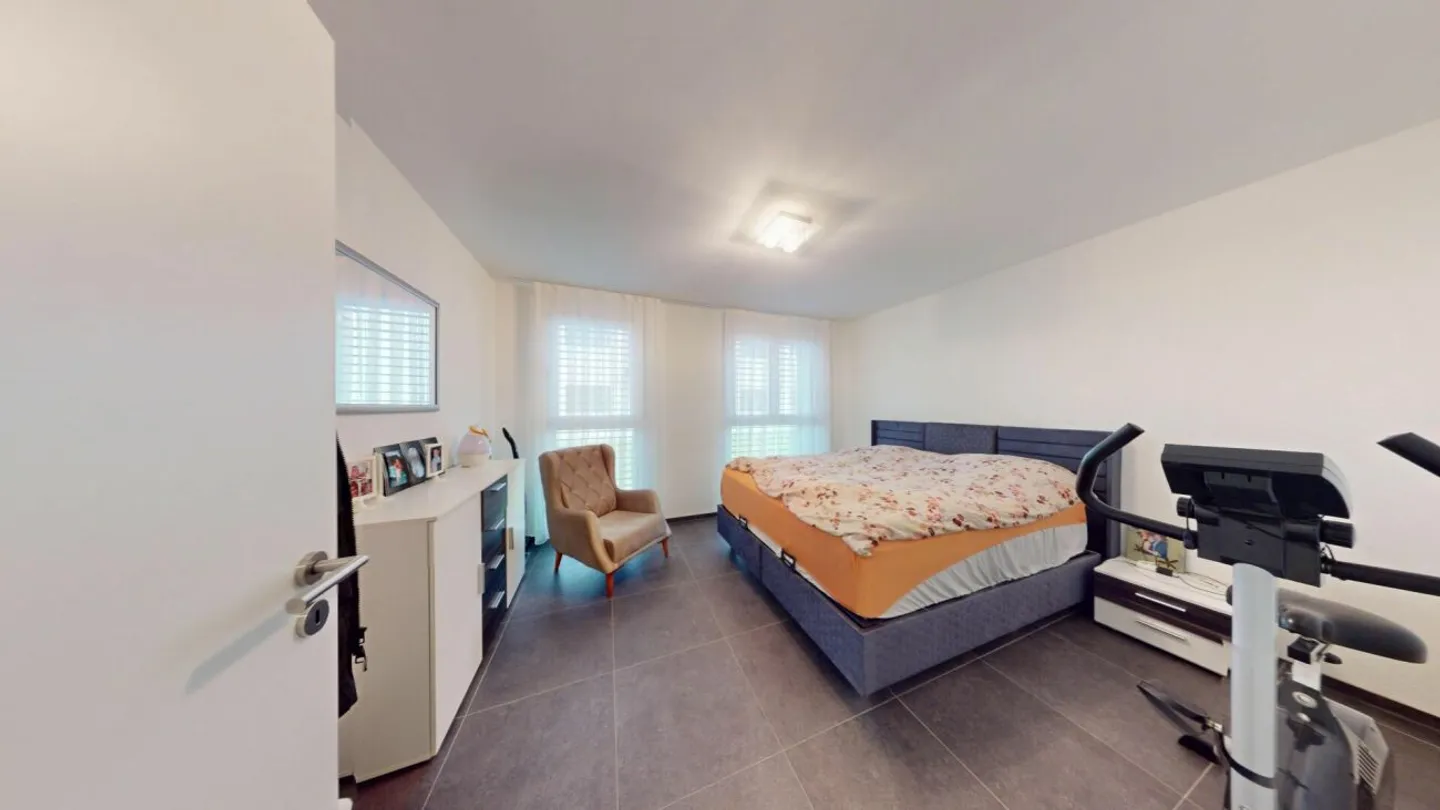 Appartamento di 4,5 stanze di alta qualità al piano terra a Oekingen - Foto 6 di 10