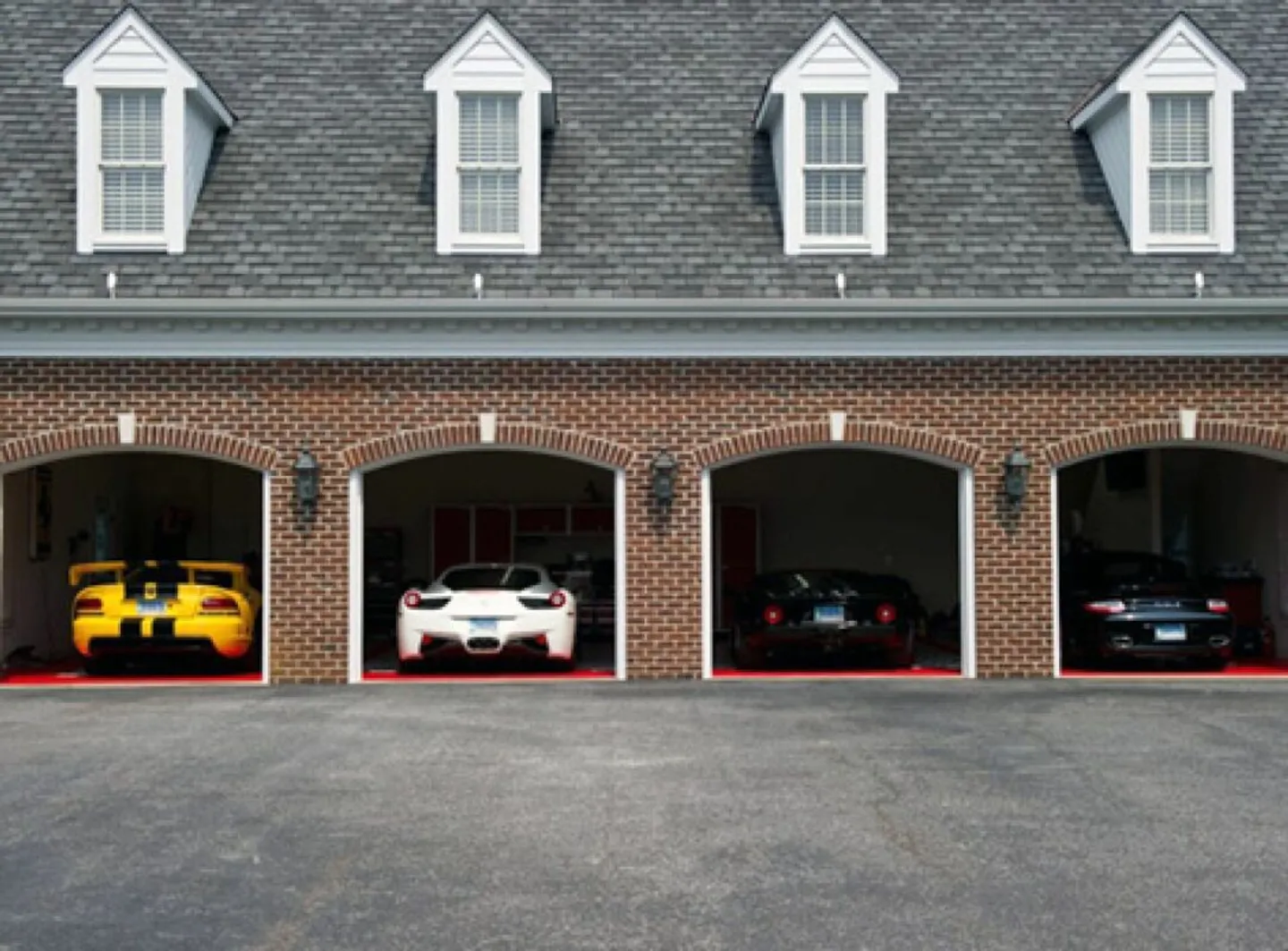 Tiefgaragenplatz zu vermieten - Photo 1 of 2