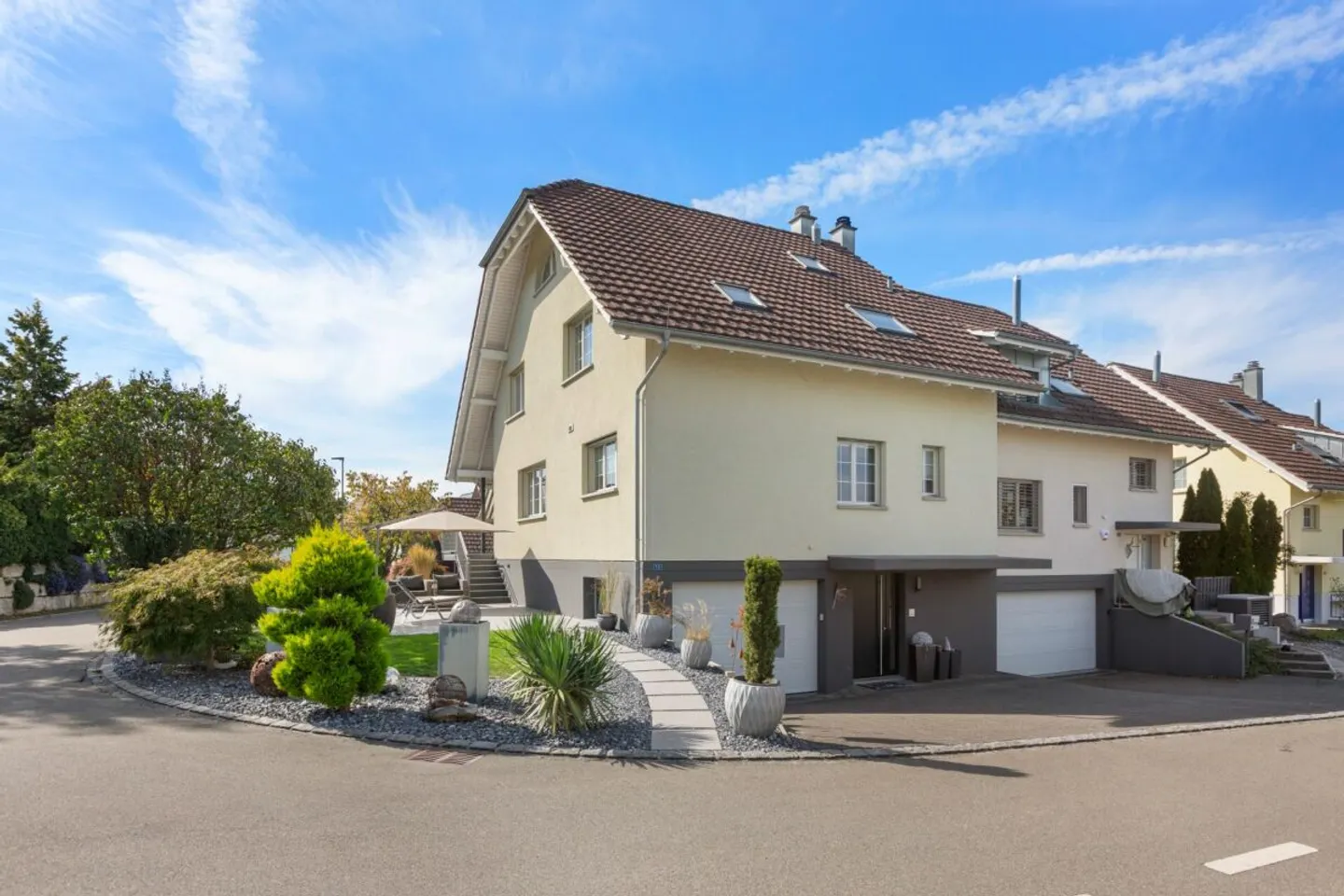A Home to Feel Good - Well-Maintained House with Garden in a Quiet Location - Photo 12 of 13