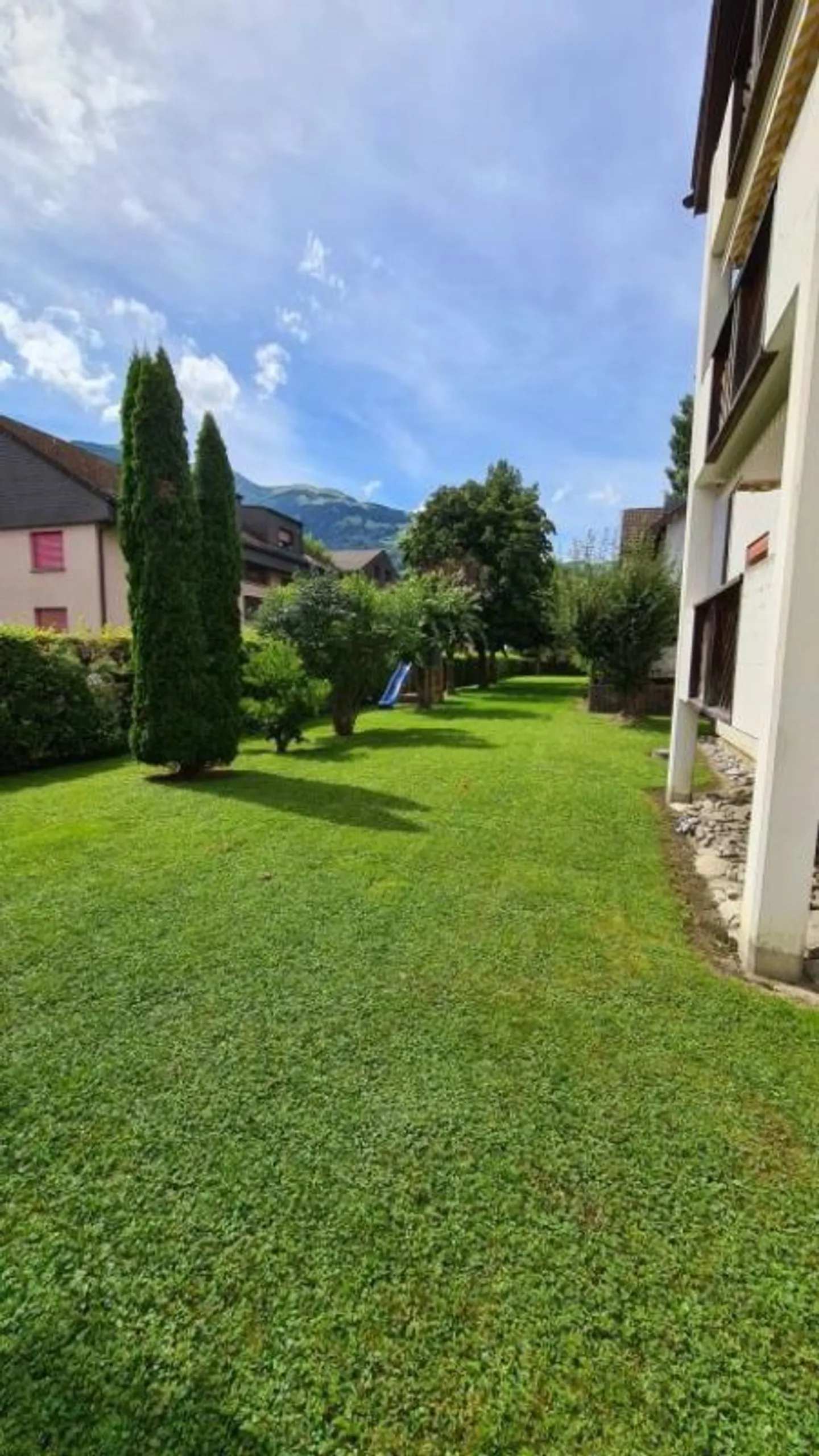 Sunny 1.5-Room Apartment - Photo 7 of 9