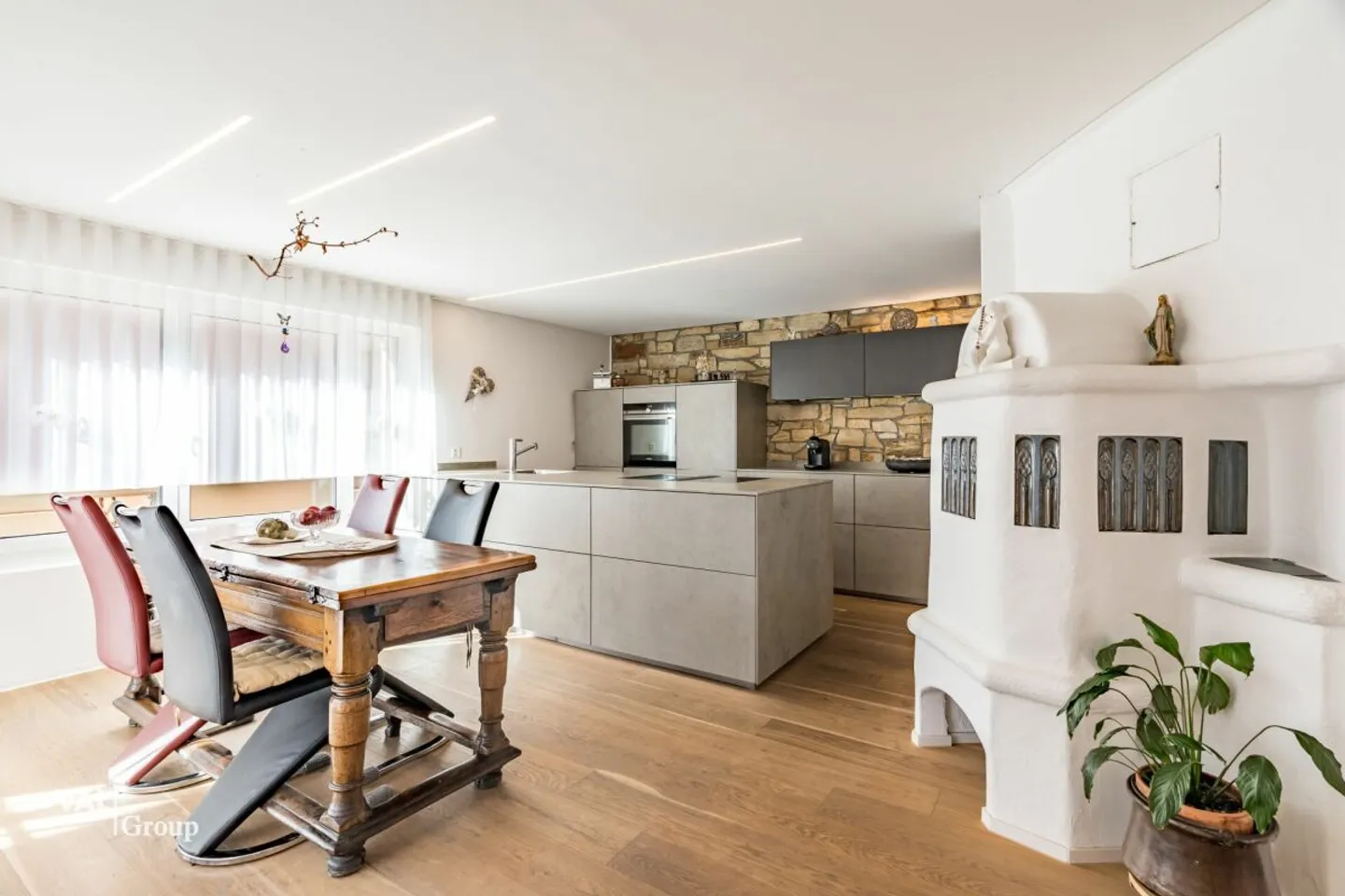 Grosszügiges Einfamilienhaus in Lalden - Foto 2 von 13