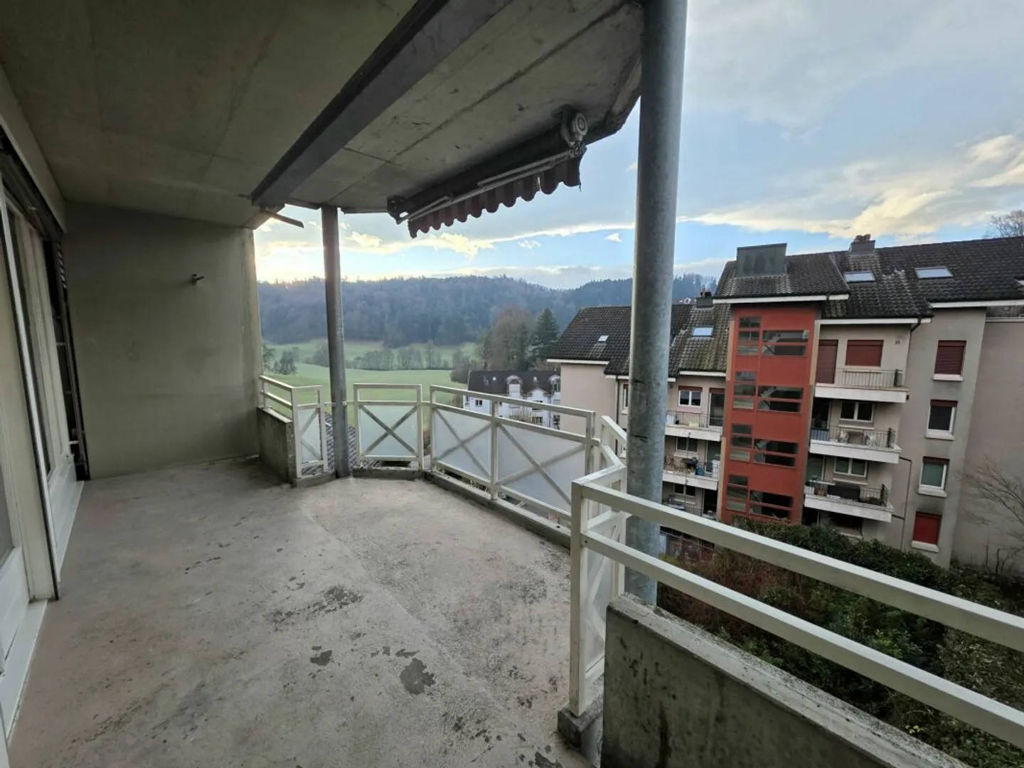 Paradise familial spacieux ! 5,5 pièces dans un emplacement ensoleillé à Adligenswil - Photo 12 sur 13