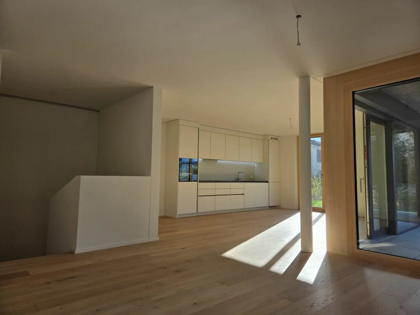 vielseitig nutzbare Loft-Wohnung / Gewerbe - Foto 8 von 13