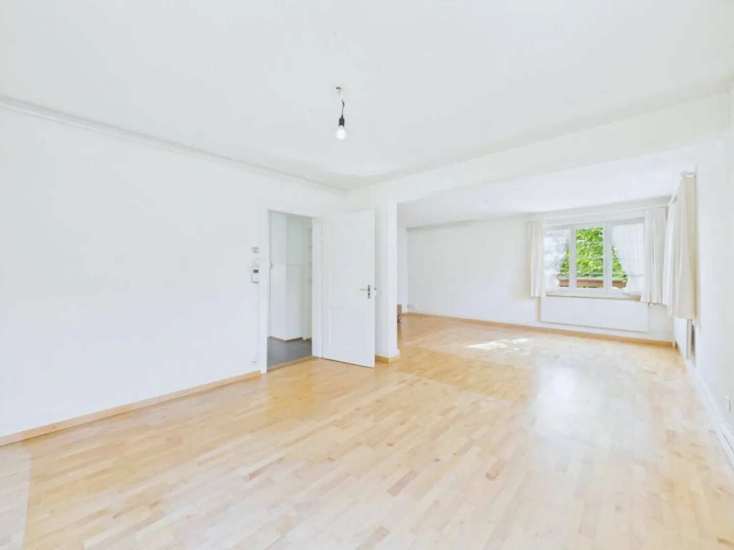 Einfamilienhaus mit Seesicht & Potenzial - Foto 9 von 13