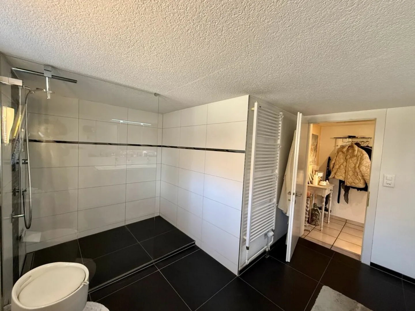 Unique property with commercial space, garden paradise, and expansion potential - Photo 12 of 13