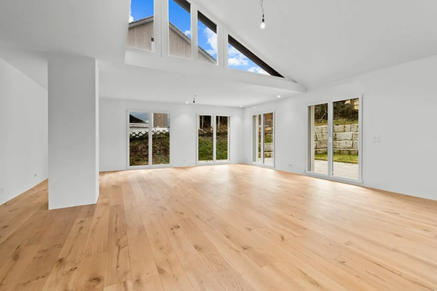 Maison individuelle de 5,5 pièces presque neuve à Bergdietikon - Photo 3 sur 13