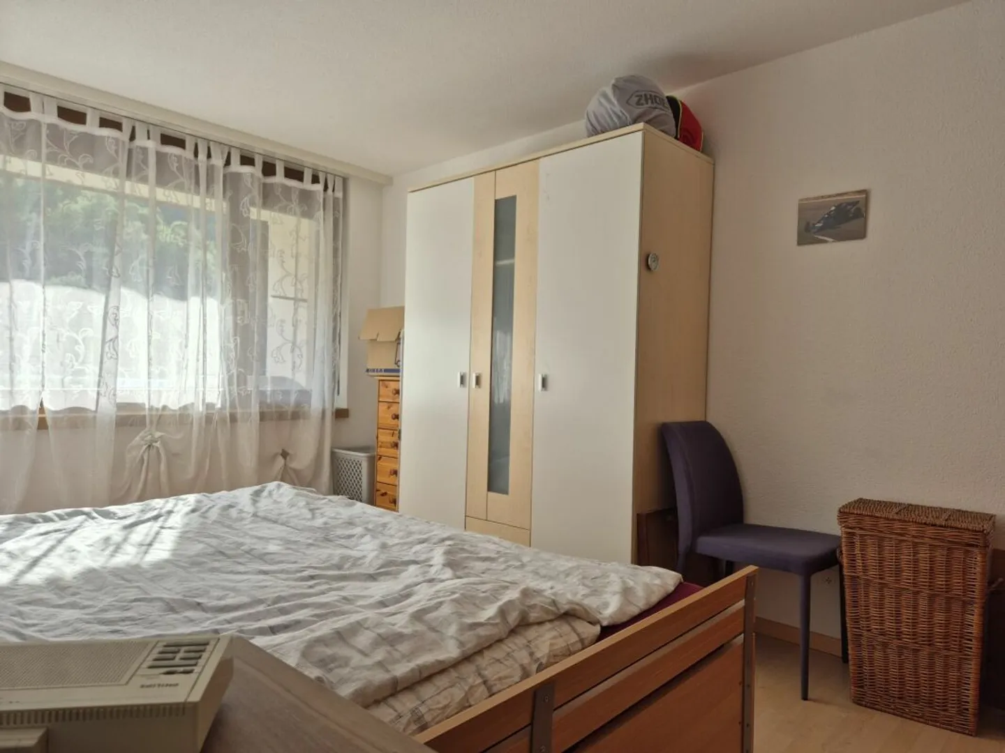 Appartement 2.5 pièces abordable avec balcon et vue sur la montagne - Photo 3 sur 6