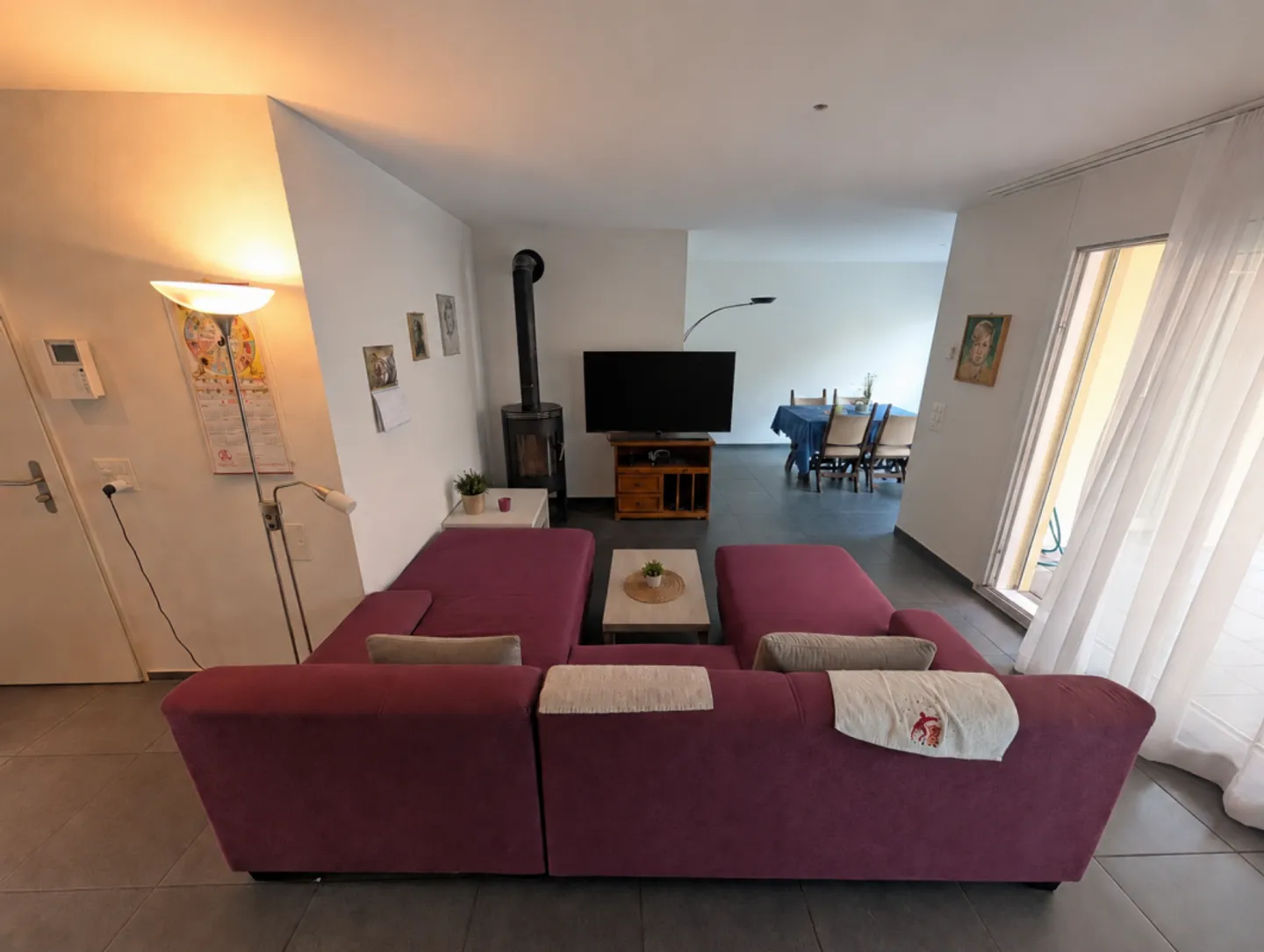 Bright garden apartment in the sought-after "Diamant" development - Photo 3 of 13