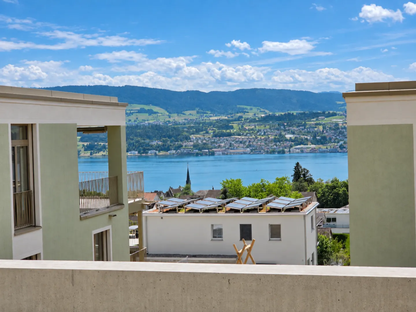 TILIA | Living with lake view - 4.5-room ground floor apartment E002 - Photo 2 of 13