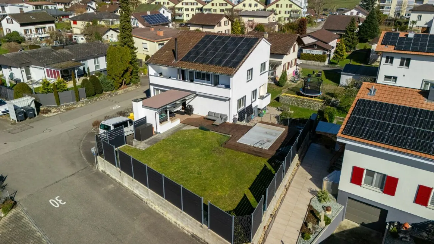 Plenty of space for life, family, and the future - Photo 13 of 13