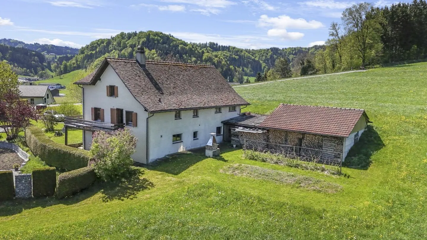 Charmantes Bauernhaus mit Potenzial - Foto 4 von 13