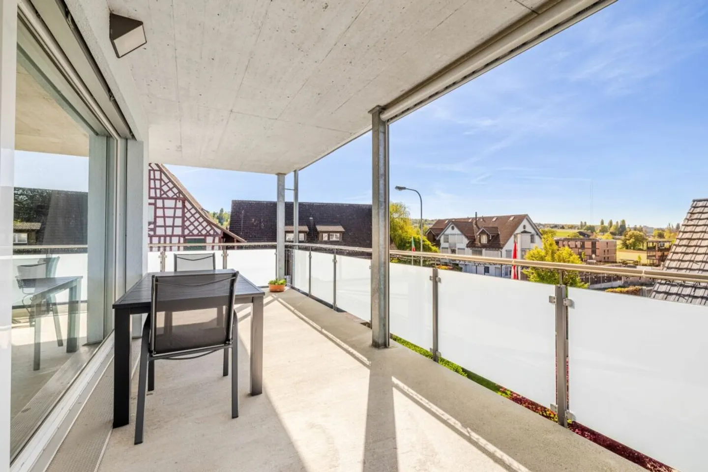 Helle 4.5-Zimmer-Wohnung mit Terrasse - Foto 8 von 10