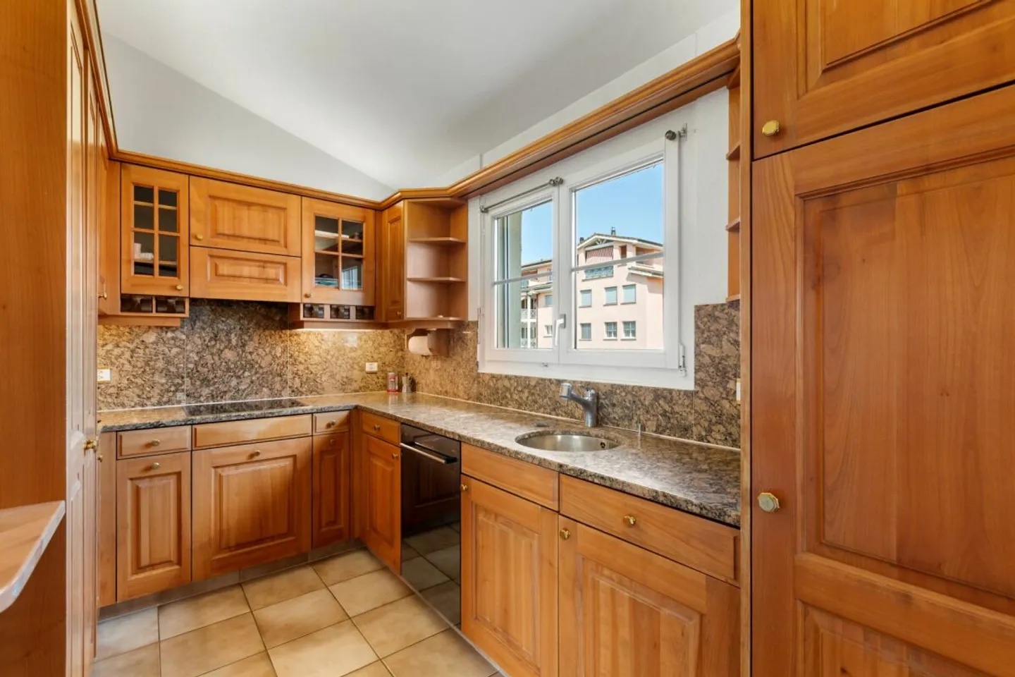 Ideal gelegene, grosszügige Maisonettewohnung - Photo 6 of 13