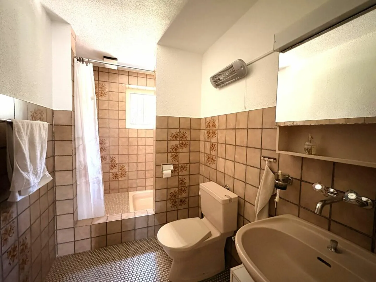 Maison individuelle bien entretenue au cœur d'Islikon - Photo 10 sur 11
